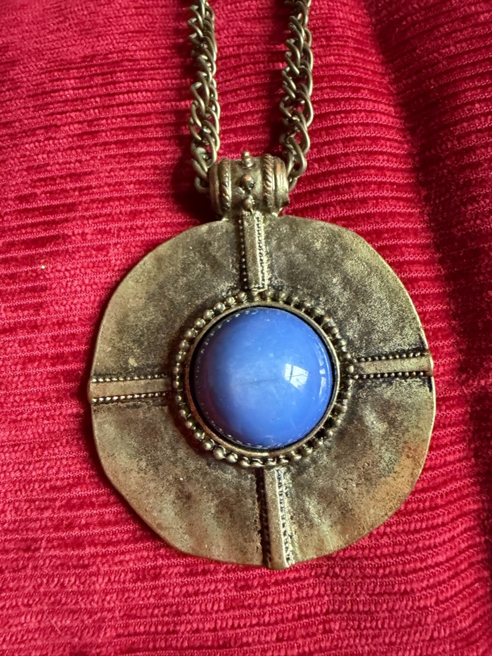 Antique-Style Blue Stone Pendant Necklace - Women Jewelry